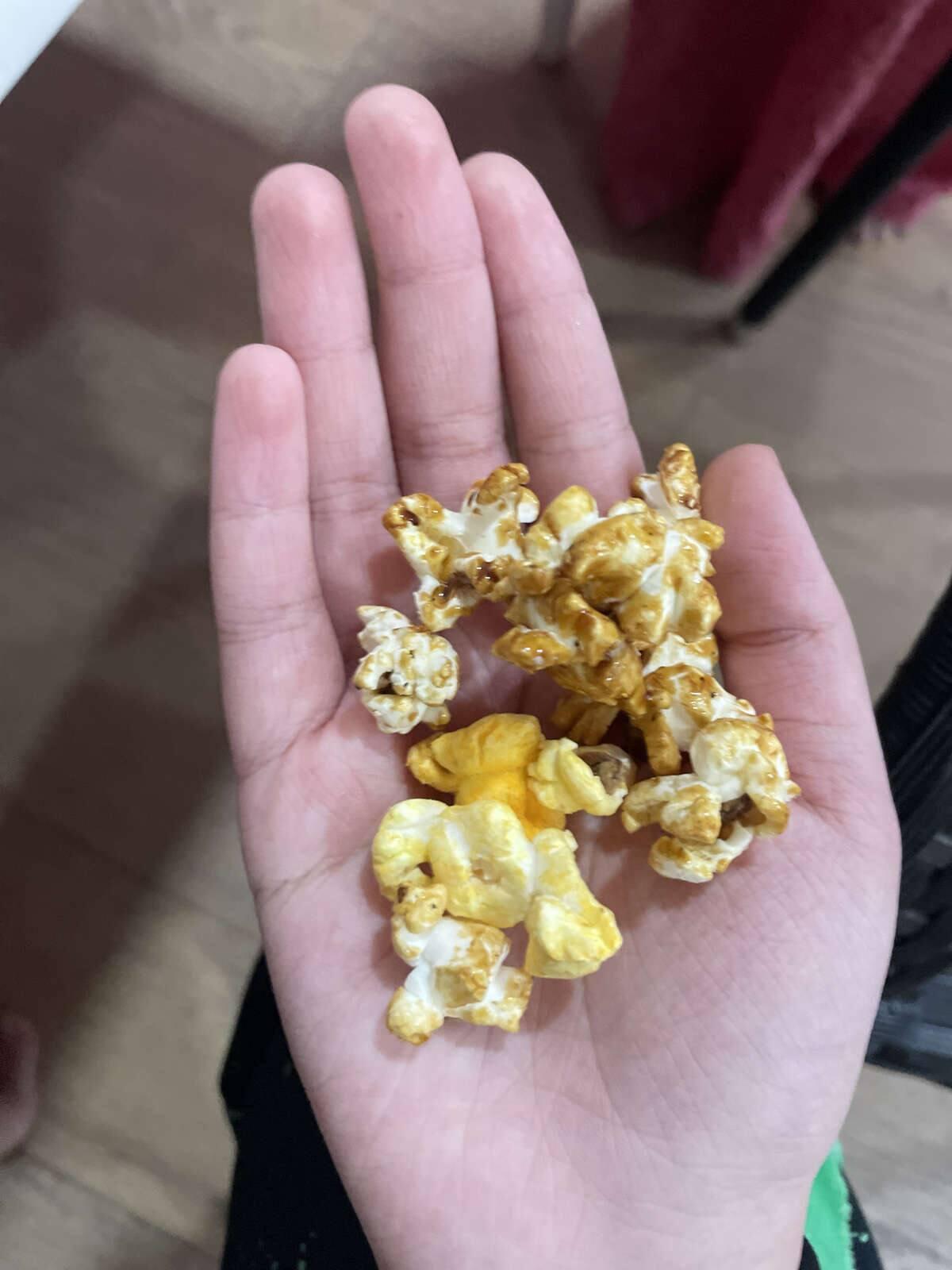 Delights by Inox – Pizza, Burger, Popcorn & Combos