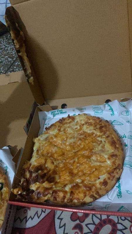 Uncle John's Pizza