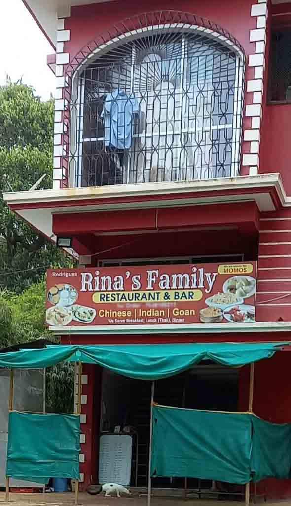 Rina's Family Restaurant & Bar
