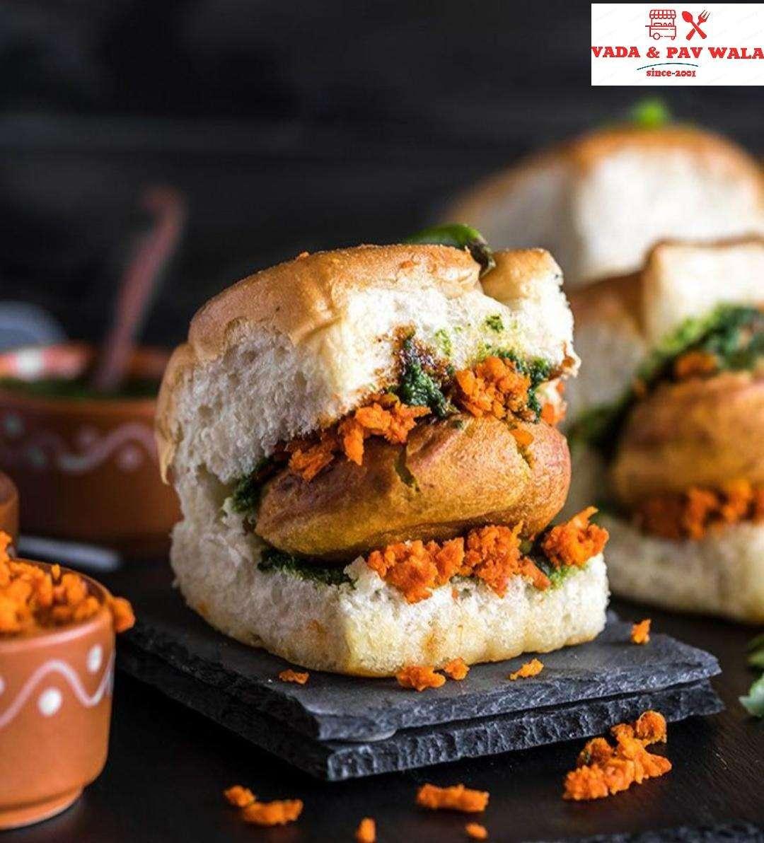 Vada & pav wala