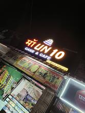 MAUN10 CAFE &CAKE SHOP
