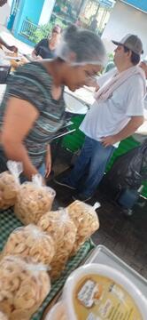 Biscoitos e bolos do Tião