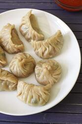 KINGS MOMOS