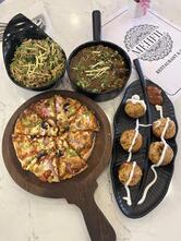 Mehfil Restaurant and Cafe