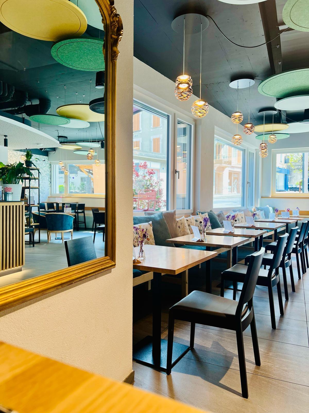 Café Flora Bulle