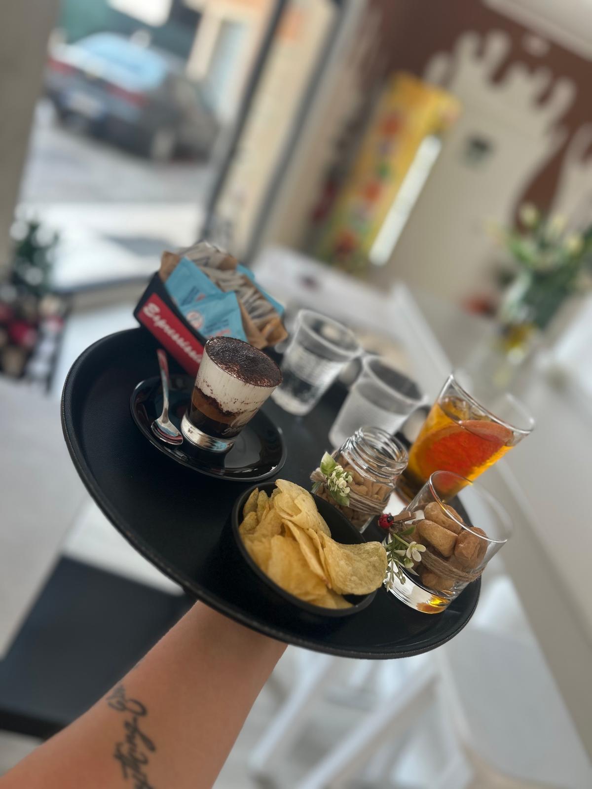 Plaza Lounge Bar