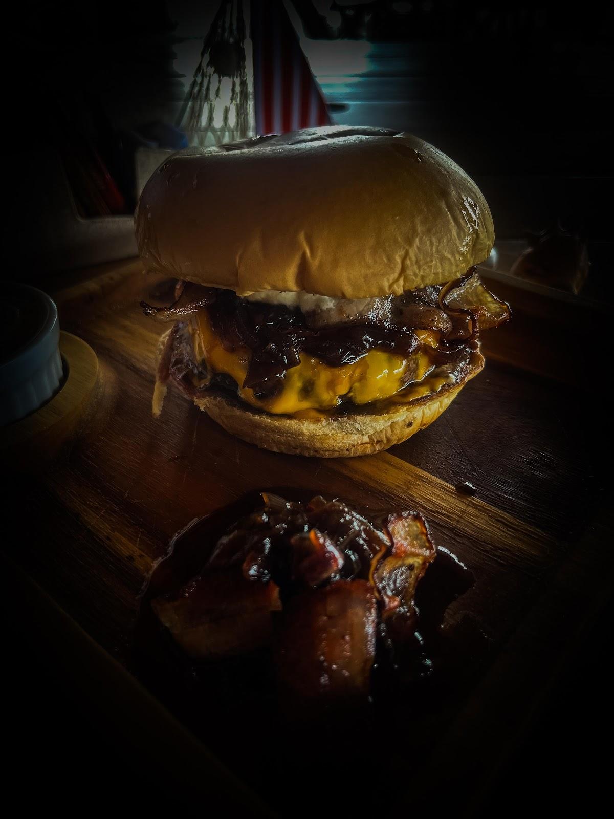 Bonzão Hamburgueria Pé na areia