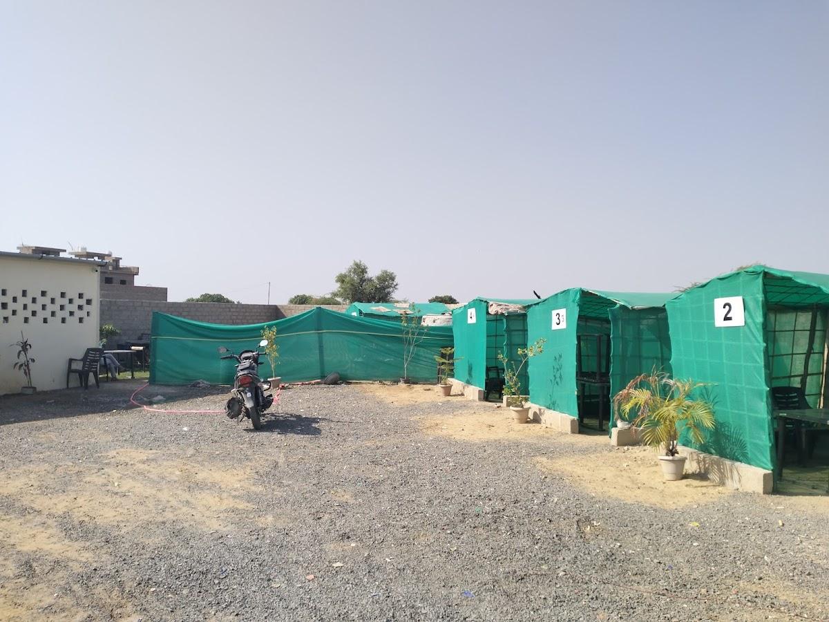 Hotel Gorbandh
