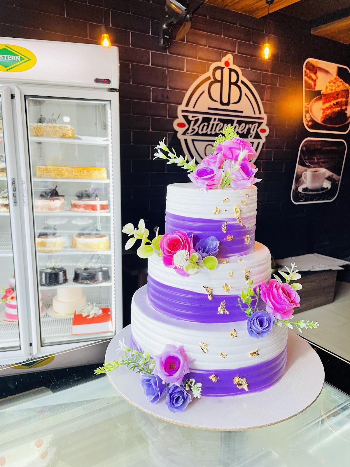 live cake shop