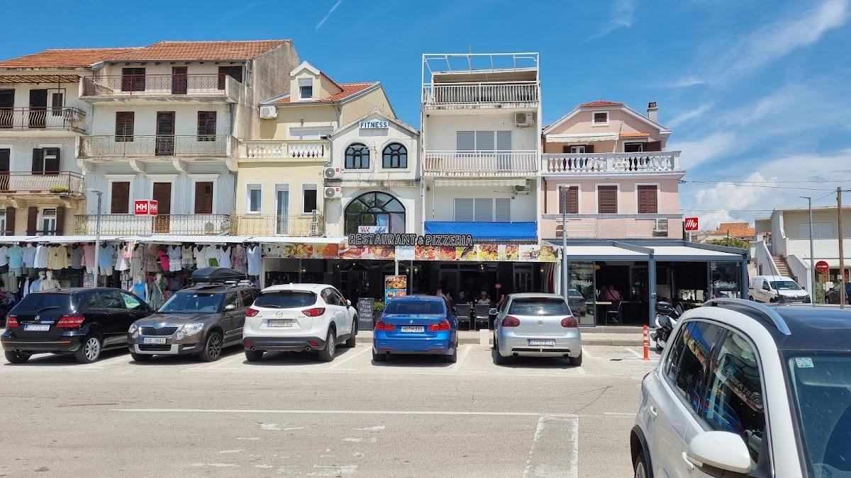 Pizzeria&RESTORANT