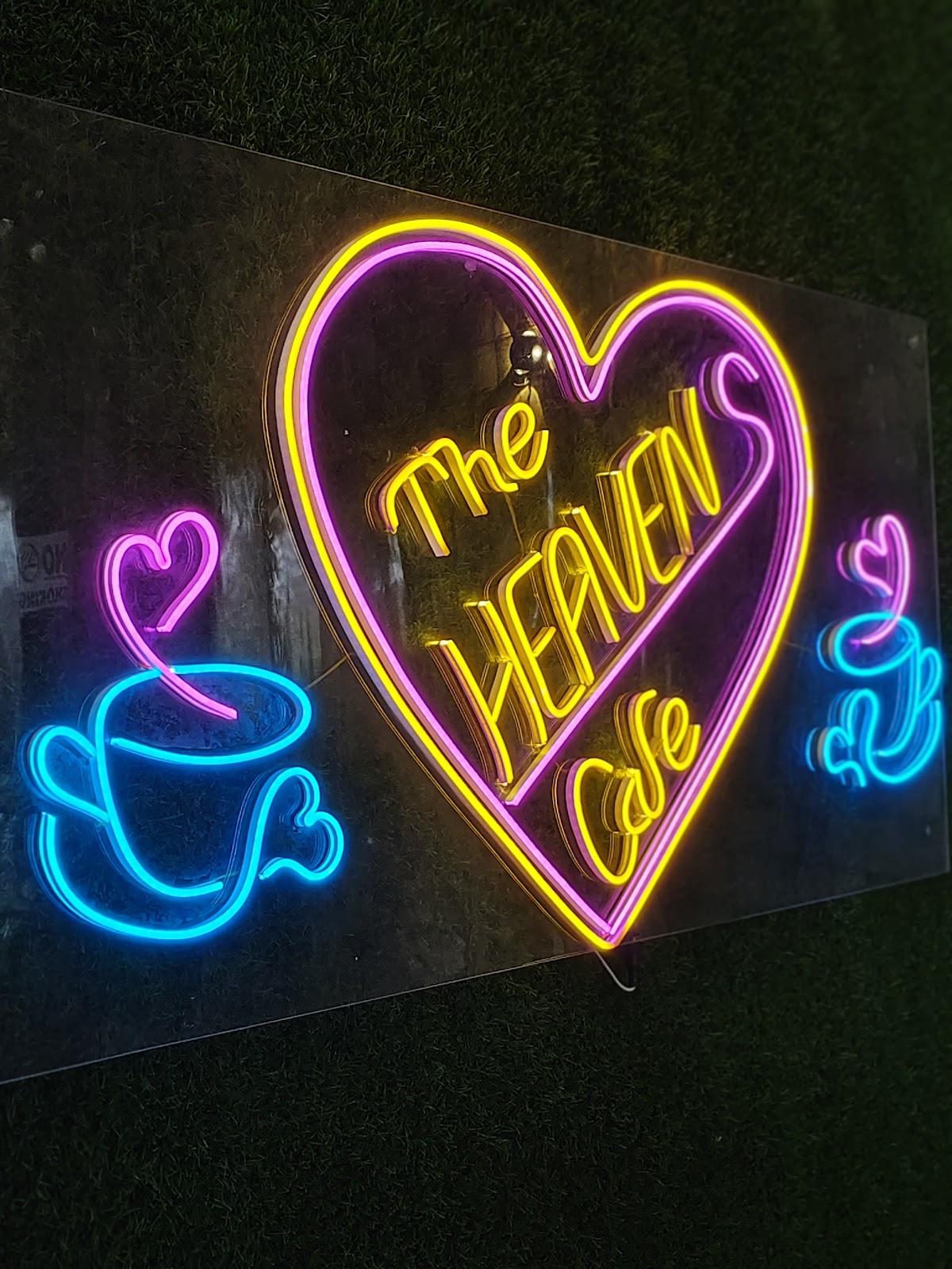 The heaven's Cafe