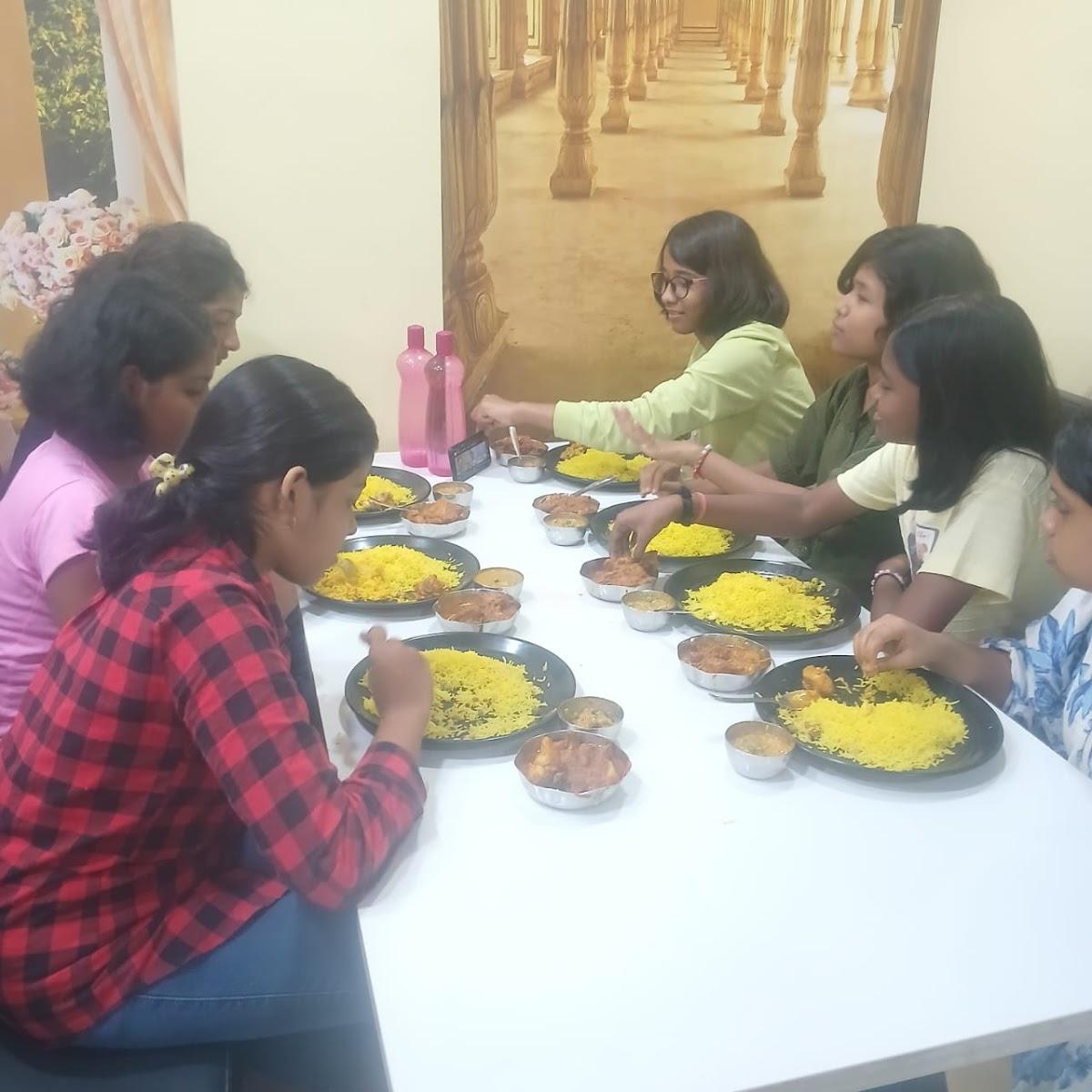 BANERJEE CAFE & RESTAURANT - BEST FAMILY RESTAURANT IN TARAKESWAR BENGALI THALI, INDIAN DISH, CHINESE, BIRIYANI, FAST FOOD