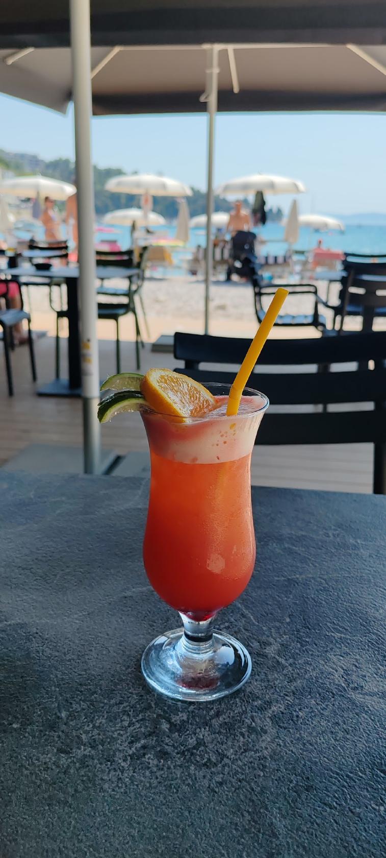Olly's beach bar