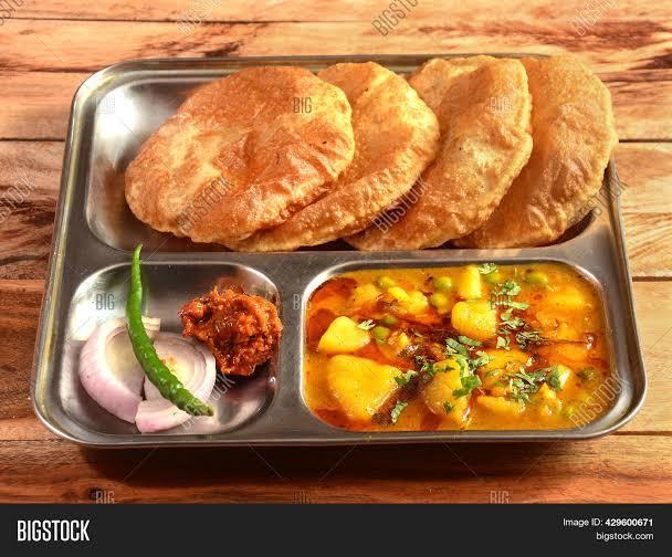 ST FOOD HOUSE