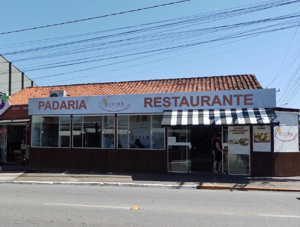 Divina Padaria e Restaurante
