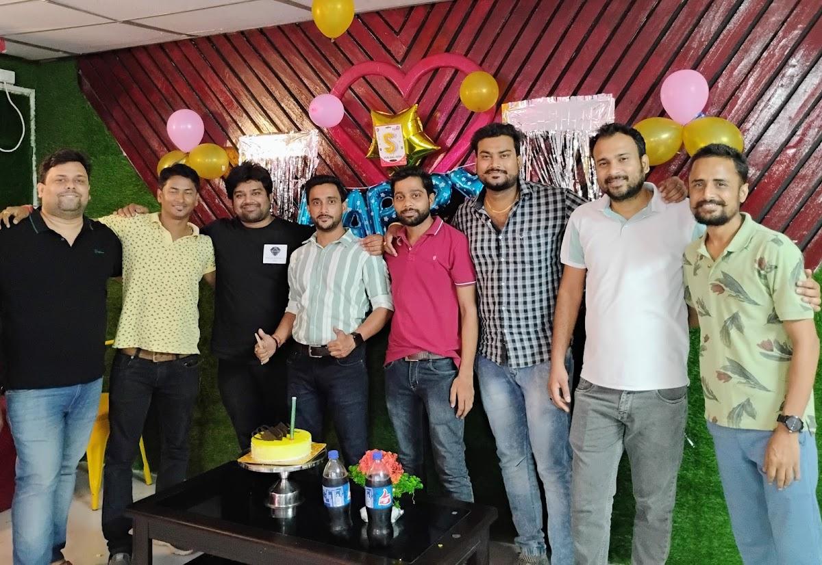 Dilli club