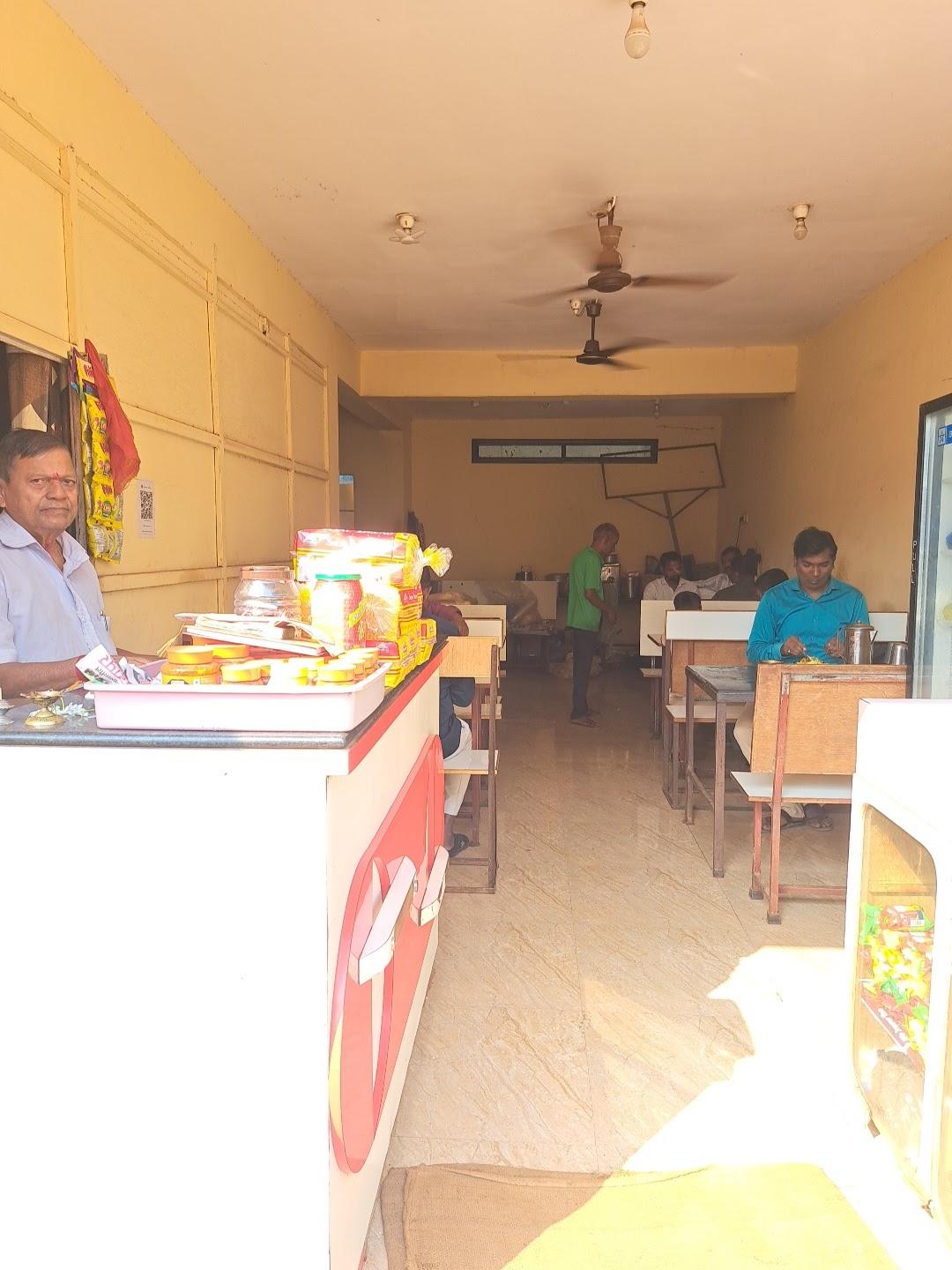 Suyash hotel