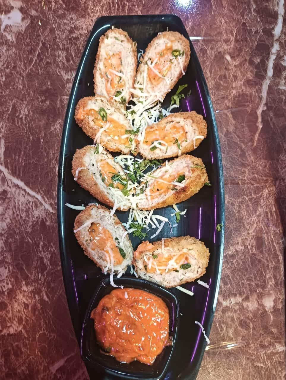 Mi Maratha Family Restaurant