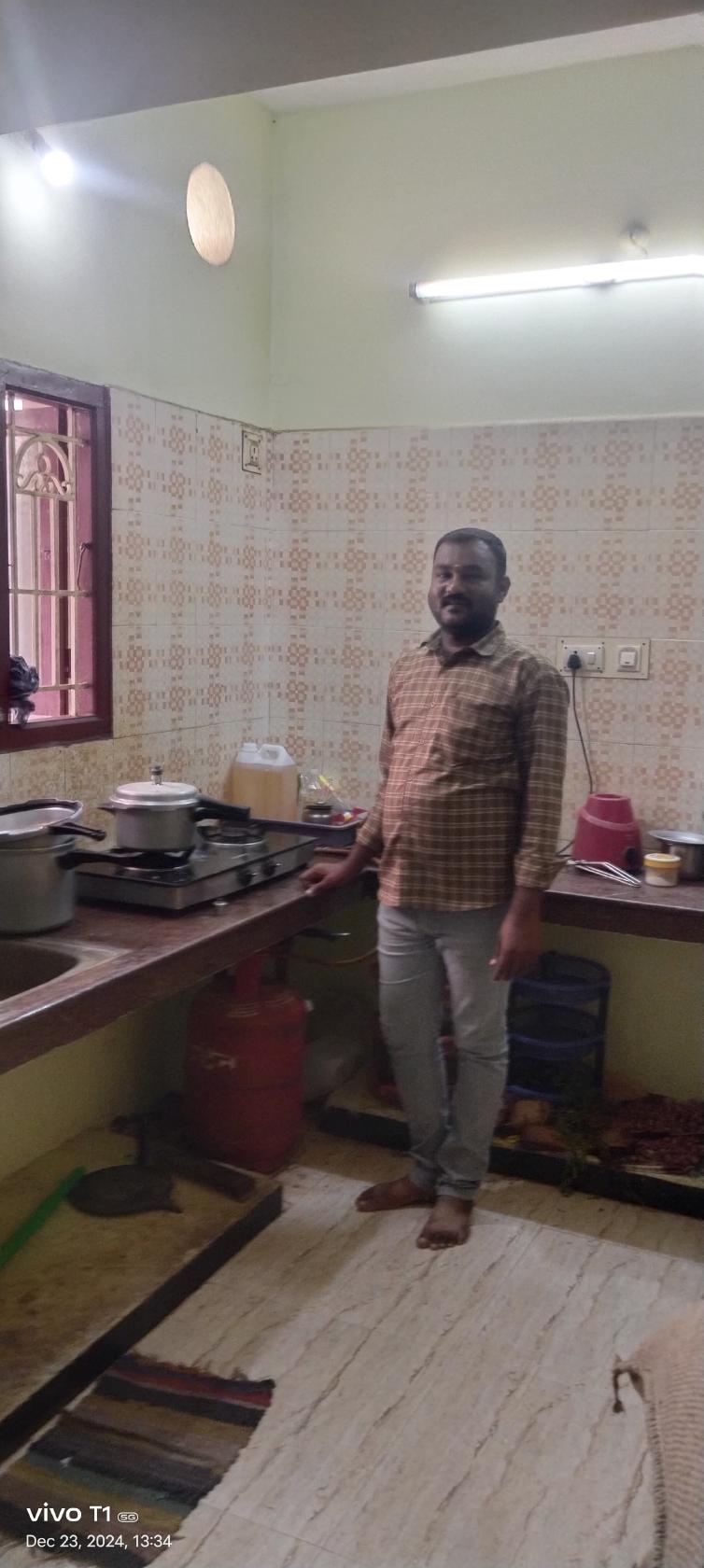 Indhu Hotel