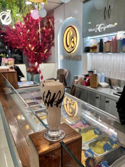Cake Cafe Crunch photo