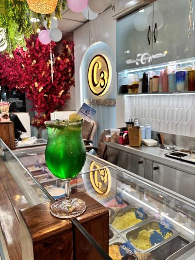 Cake Cafe Crunch photo