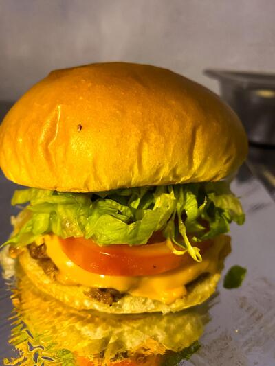 POEYS BURGER foto