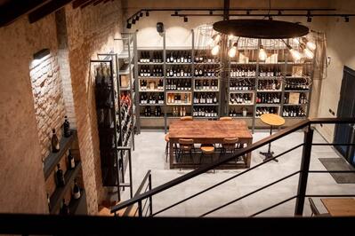 OINOS - Enoteca foto