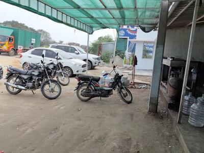 Thozhan Mess photo