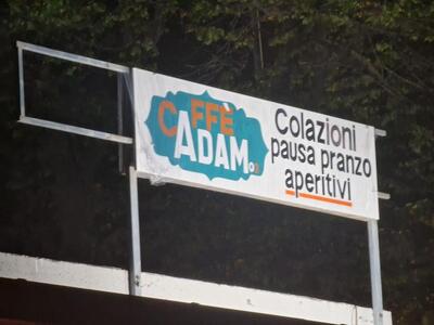 Caffe Adams 03 foto