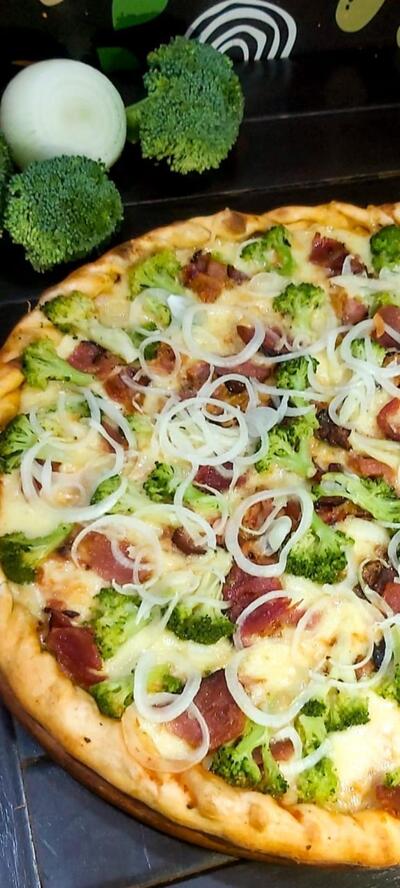 AVEC PIZZAS foto