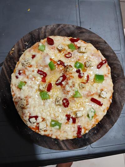 House of pizza photo