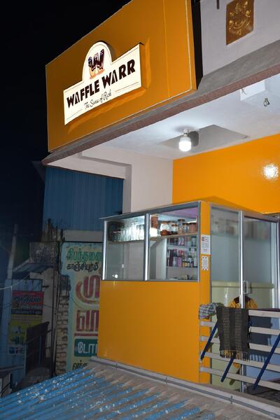 WAFFLE WARR photo