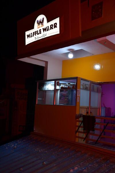 WAFFLE WARR photo