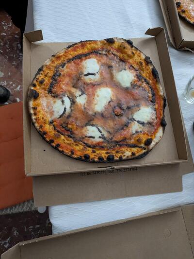 Materia Pizza foto