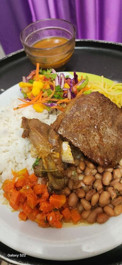 Restaurante sabor de casa foto
