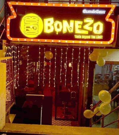 Bonezo photo
