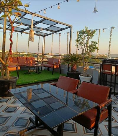 THE GREEN ROOF RESTRO photo