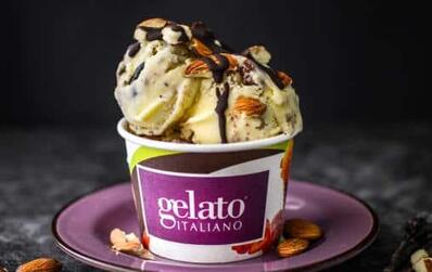 Gelato Italiano photo