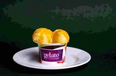 Gelato Italiano photo
