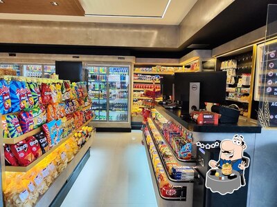 Comida em Sayonara pães e conveniência