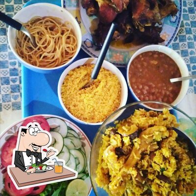 Comida em Restaurante recanto da paz