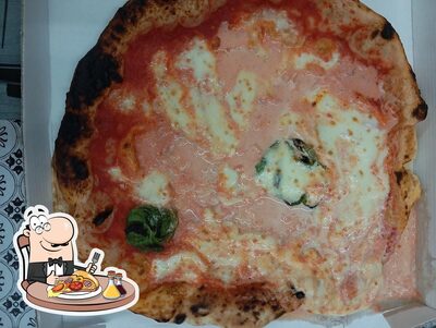 Prova una pizza alla pizzeria Pizzeria De Rosa F