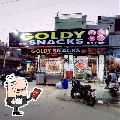 Enjoy the view at the outside area of Goldy Snacks