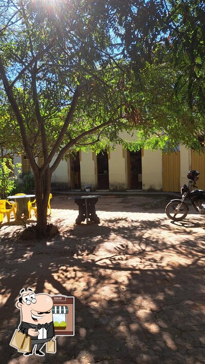 Desfrute da vista da área externa do Bar e Mercearia Valinhas - POJ - Oeds