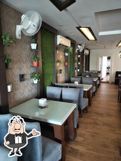 Check out how New Break Point Restaurent looks inside