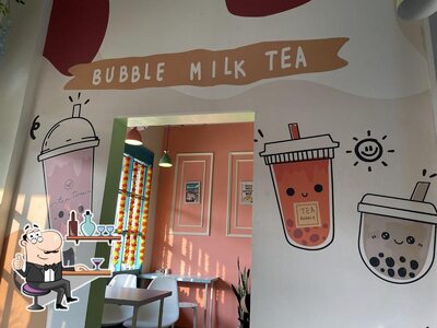 Check out how Your Little Food Corner looks inside