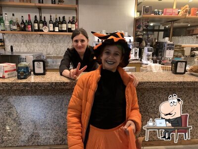 Siediti a un tavolo di Caffetteria da Veronica
