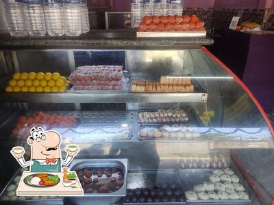 Food at Gupta sweets