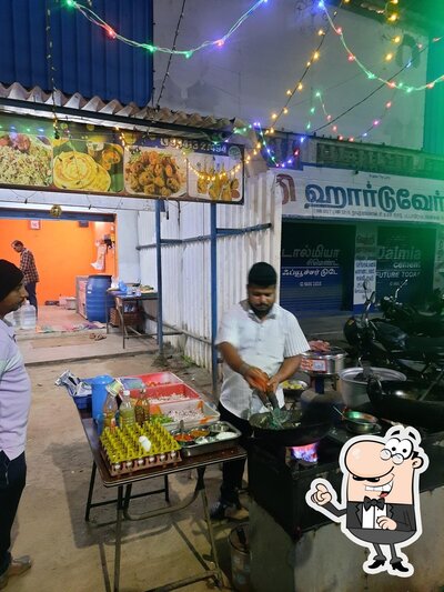 Check out how Eagle Fast Food looks inside