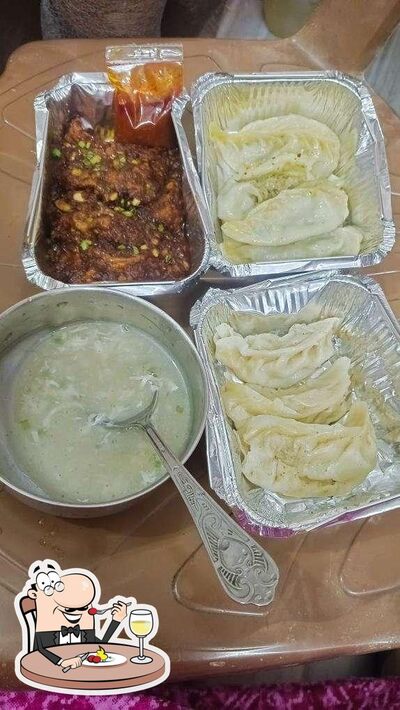 Food at Momo Pie